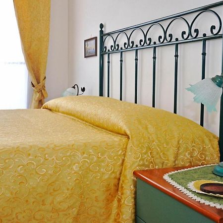 Bed & Breakfast A Castel Capuano Naples Exterior photo